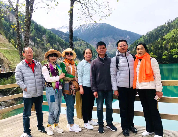员工福利�?hy3380cc海洋之神公�?022年度优良员工“乐游天府，魅力四川”之旅圆满收�?14.jpg