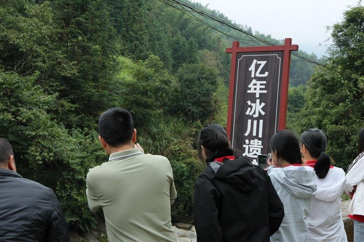 【全程回首】2025中国南酸枣之乡游览文化音乐节&hy3380cc海洋之神登山节圆满收官 28.jpg
